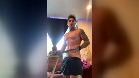 Snapshot of dominiofit chatting on 27, 6, 2026 Only fans Ronnie col---InstaRonniecolleman online show from 27, 6, 2026