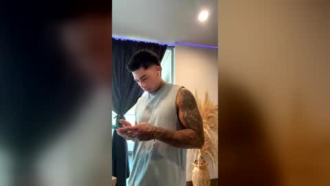 Snapshot of dominiofit chatting on 25, 7, 2026 Only fans Ronnie col---InstaRonniecolleman online show from 25, 7, 2026