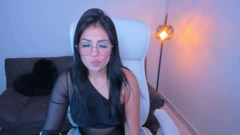 Snapshot of dominique_21x chatting on 19, 12, 2024 DOMINIC online show from 19, 12, 2024