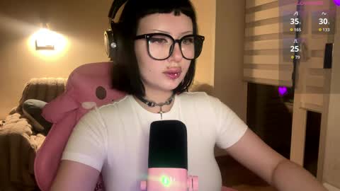 Snapshot of dominiquebreakey chatting on 13, 5, 2026 Cati online show from 13, 5, 2026