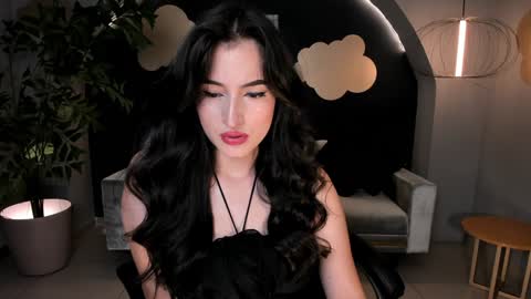 Dominique online show from 21, 1, 2025