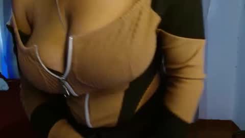  D O M I N K  online show from 23, 10, 2025