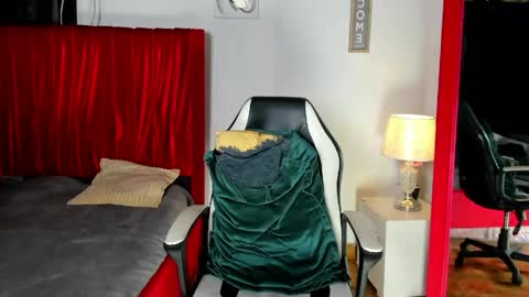 Snapshot of dominyck_ chatting on 31, 5, 2026 dominyck_ online show from 31, 5, 2026