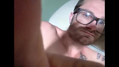 Snapshot of donaldketch05 chatting on 29, 11, 2025 donaldketch05 online show from 29, 11, 2025