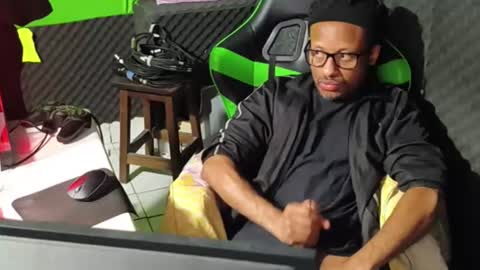 Snapshot of dondiego5511 chatting on 5, 8, 2026 dondiego5511 online show from 5, 8, 2026