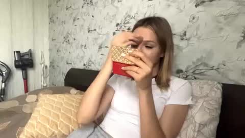 Lily online show from 29, 7, 2026