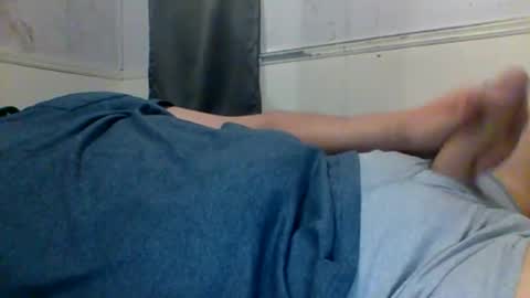 Snapshot of donkiepunch chatting on 12, 4, 2026 donkiepunch online show from 12, 4, 2026