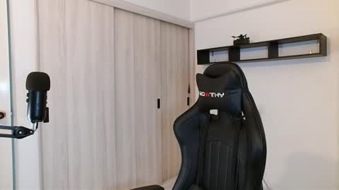 Victor online show from 3, 10, 2025