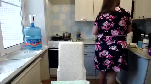 Snapshot of donnalimadonna chatting on 17, 2, 2025 Tatiana 43 curvy sexy body and Joanna redhead 39 years online show from 17, 2, 2025