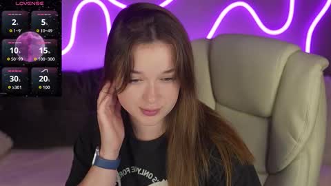 DONNA online show from 10, 11, 2025