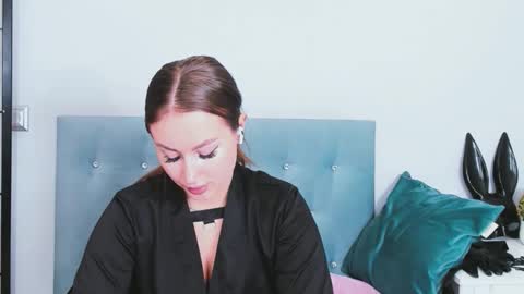 Snapshot of donnasensual chatting on 31, 1, 2026 DonnaSensual online show from 31, 1, 2026