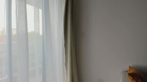 Donatella online show from 12, 3, 2025