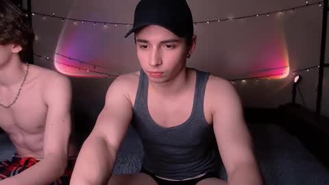 Snapshot of dontknowloool chatting on 5, 12, 2025 EliotKenny online show from 5, 12, 2025