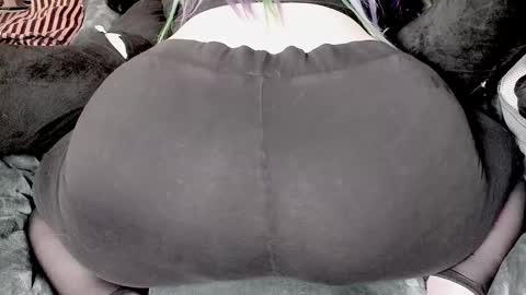 Snapshot of doomednympho chatting on 12, 1, 2025 DOOM online show from 12, 1, 2025