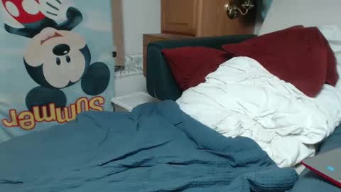 cummingdoouug online show from 27, 12, 2024