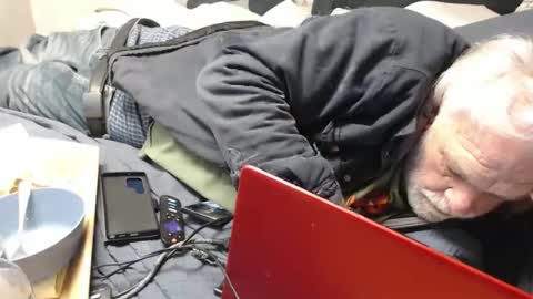 cummingdoouug online show from 28, 11, 2025