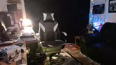 dopeleaf2 online show from 4, 1, 2025