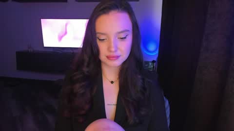 Dora Charmer online show from 21, 4, 2026