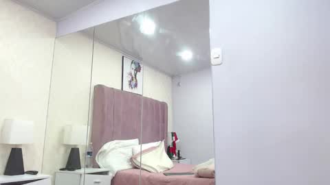 Anny online show from 22, 12, 2025