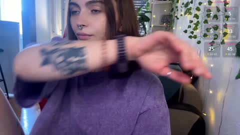 Alice online show from 6, 2, 2025