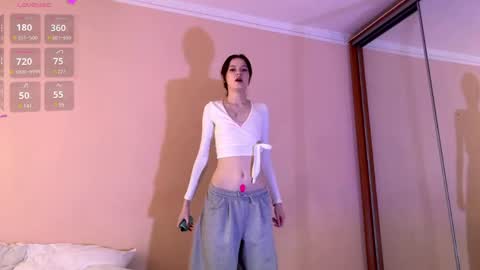 Lauren online show from 30, 4, 2026