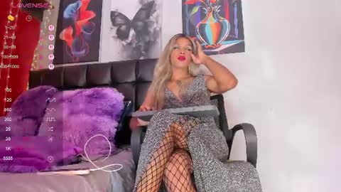 Nicolle online show from 28, 7, 2026