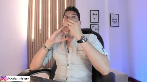 Snapshot of dorian_mystery chatting on 27, 5, 2026 dorian_mystery online show from 27, 5, 2026