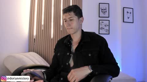 Snapshot of dorian_mystery chatting on 30, 5, 2026 dorian_mystery online show from 30, 5, 2026