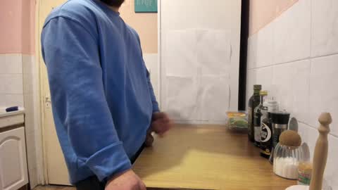 Snapshot of doriancretu95 chatting on 23, 12, 2024 menu below online show from 23, 12, 2024