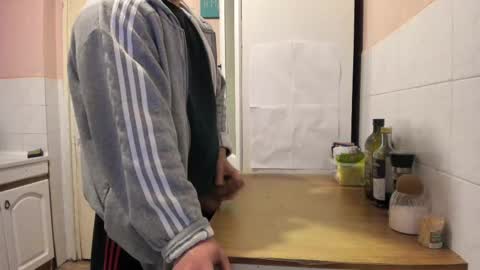 Snapshot of doriancretu95 chatting on 27, 2, 2025 menu below online show from 27, 2, 2025