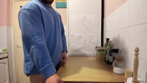 Snapshot of doriancretu95 chatting on 6, 3, 2025 menu below online show from 6, 3, 2025