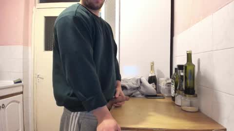 Snapshot of doriancretu95 chatting on 3, 12, 2025 menu below online show from 3, 12, 2025