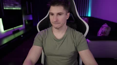 Dorian Reyes online show from 24, 2, 2025