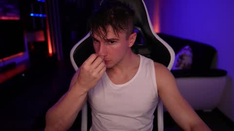 Dorian Reyes online show from 12, 10, 2025