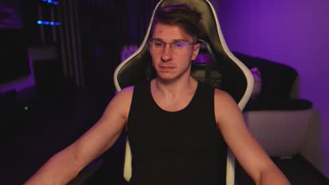 Dorian Reyes online show from 7, 11, 2025