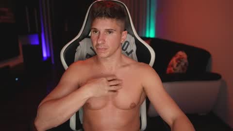 Dorian Reyes online show from 7, 7, 2026