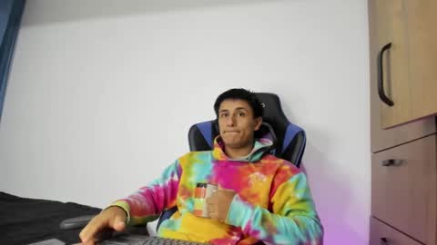 Snapshot of dorman_boy chatting on 19, 11, 2025 dorman_boy online show from 19, 11, 2025