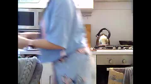 Dorrie Ann online show from 25, 1, 2025