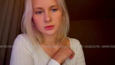 Snapshot of doublecuties chatting on 10, 1, 2025 Lana Eva dont forget to give us a thumb up online show from 10, 1, 2025