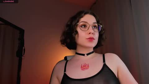 Snapshot of doublee_trouble chatting on 4, 3, 2025 Eva ana Liza online show from 4, 3, 2025