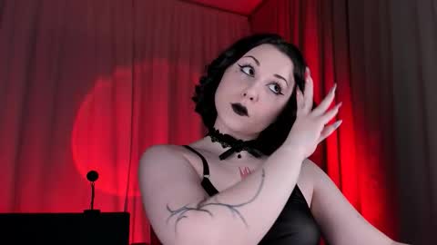 Snapshot of doublee_trouble chatting on 22, 10, 2025 Eva ana Liza online show from 22, 10, 2025