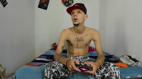 douglas_gallegos online show from 30, 1, 2025