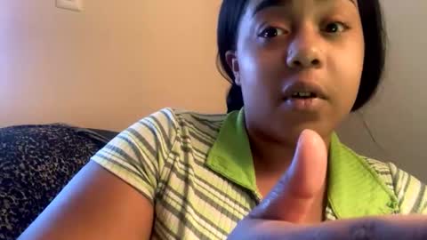 Snapshot of dove_love22 chatting on 10, 11, 2025 dove_love22 online show from 10, 11, 2025