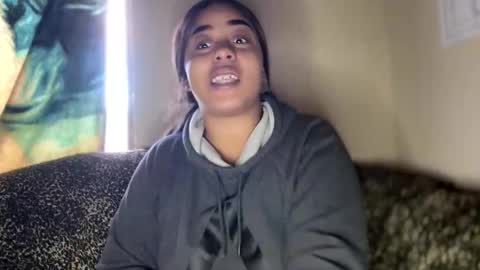 Snapshot of dove_love22 chatting on 29, 11, 2025 dove_love22 online show from 29, 11, 2025