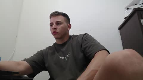 draco_boy2000 online show from 17, 10, 2025