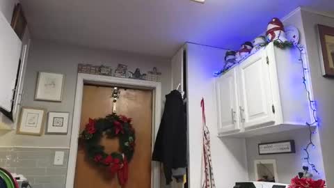 Snapshot of dragomoon70 chatting on 14, 2, 2026 dragomoon70 online show from 14, 2, 2026