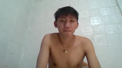 Snapshot of drain_me29 chatting on 8, 10, 2025 drain_me29 online show from 8, 10, 2025