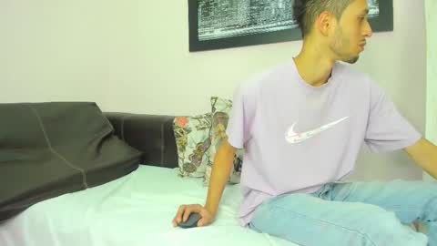 Snapshot of drake_and_zara chatting on 26, 11, 2025 Drake and Zara online show from 26, 11, 2025