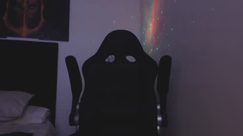 Snapshot of drake_cole11 chatting on 23, 12, 2024 drake_cole11 online show from 23, 12, 2024