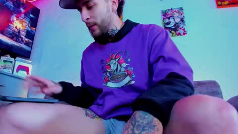 Snapshot of drako_lamar chatting on 8, 11, 2025 Drako online show from 8, 11, 2025